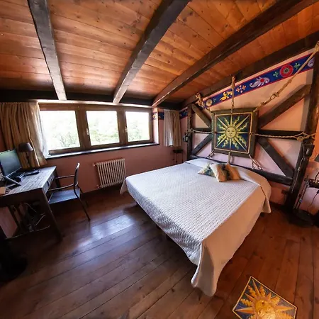 Mezzaluna Farm stay *